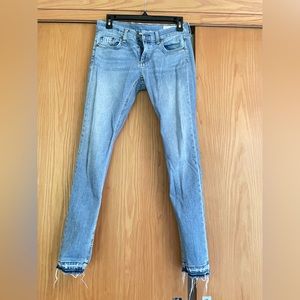 Rag & Bone size 25 low rise jeans